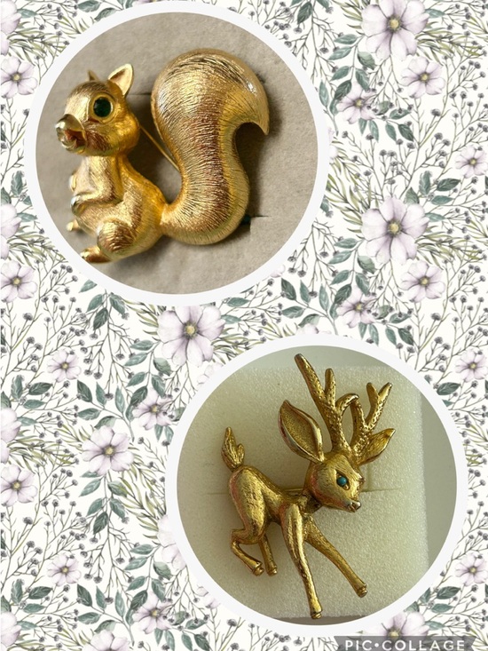 Jewelry - Lot of two brooches